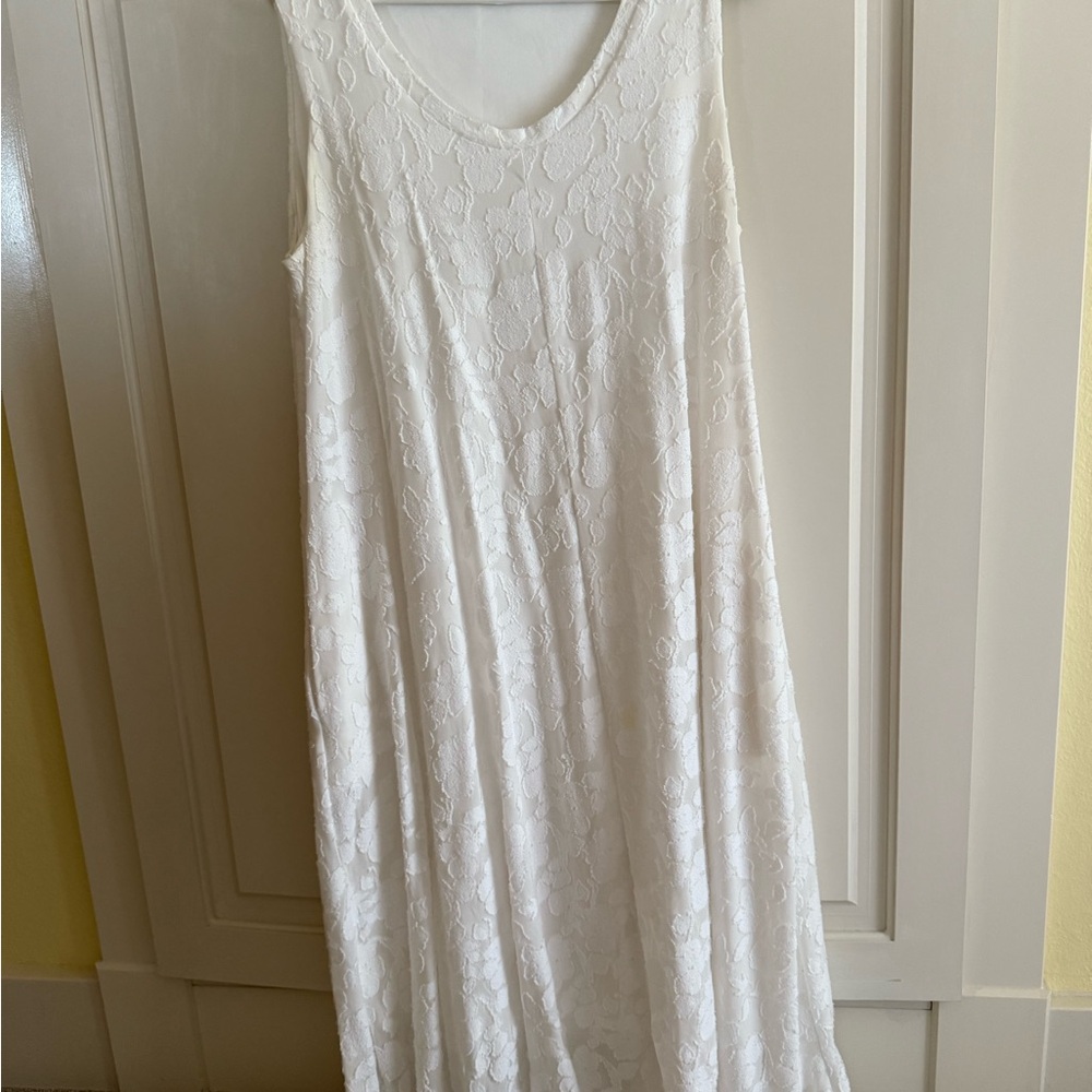 Simply Vera Vera Wang White Lace Sleeveless Dress